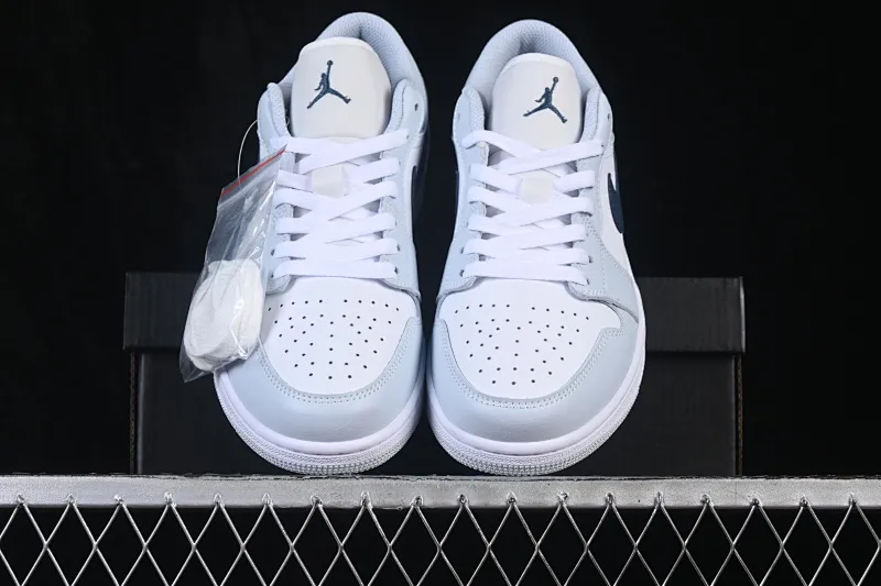 All categories Air Jordan Jordan series basketball shoes Air Jordan 1 Low Air Jordan 1 Low AJ1 Joe 1 white gray blue hook low-top retro cultural basketball shoes 553558-400